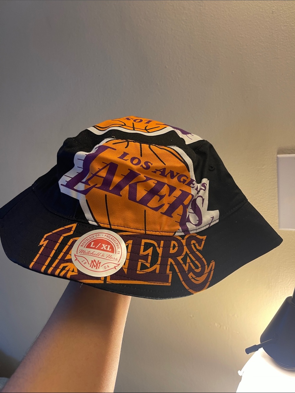 Lakers bucket hat